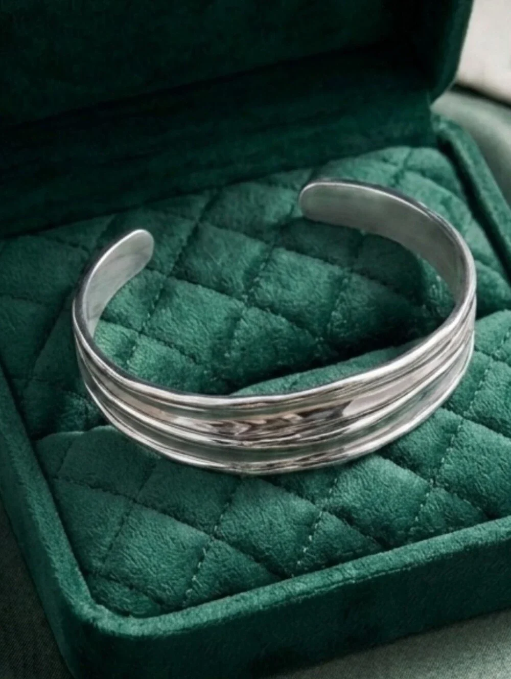 Sterling Silver Open Cuff Bracelet - Polished Ribbed Design - Plum Display